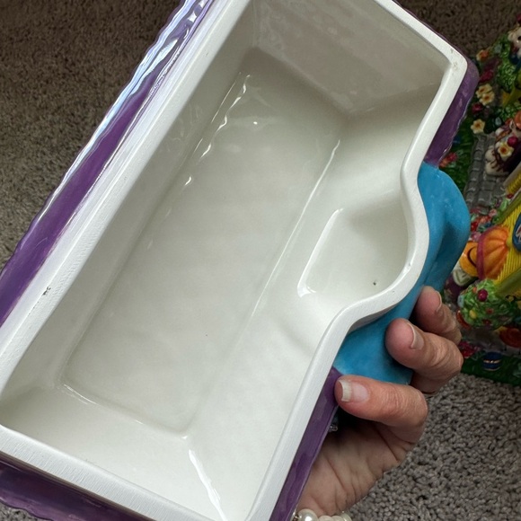 Rare Retired Christopher
Radko Easter Bunny Rabbit Centerpiece Cookie Jar VTG - Picture 11 of 11